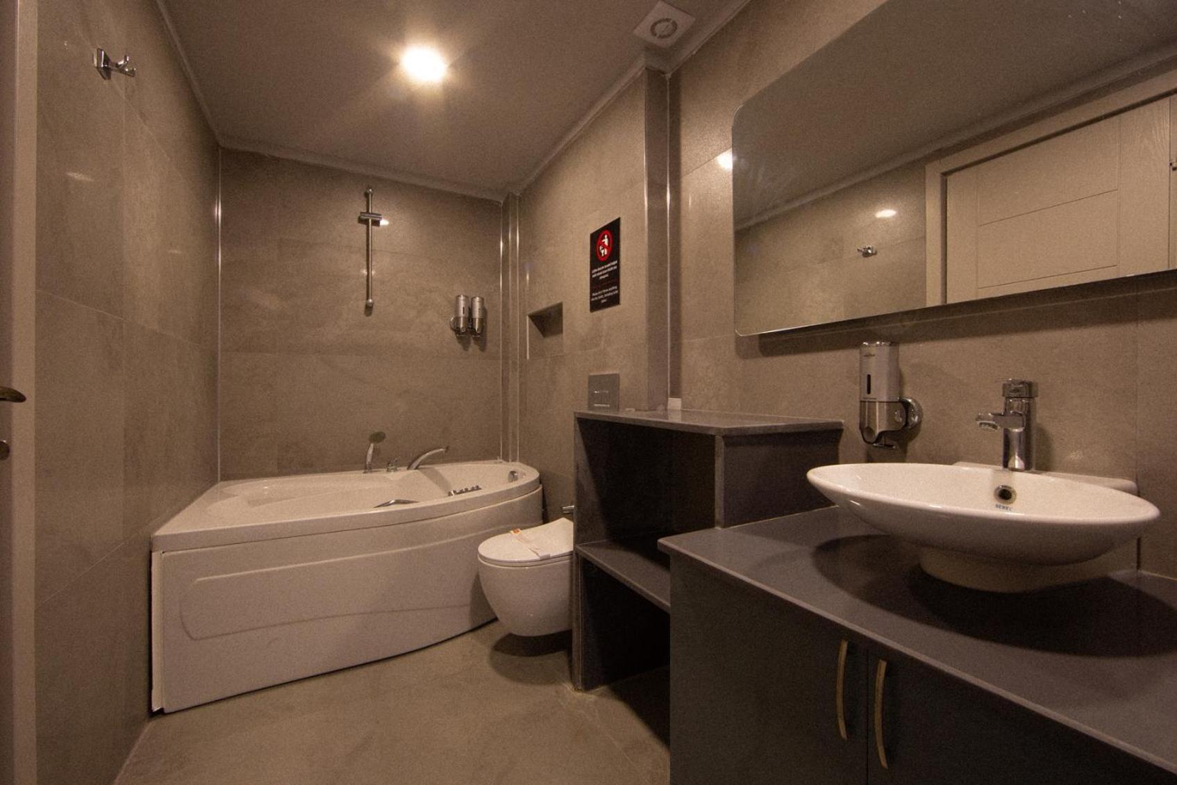 Mesken Inn Hotel 교젝 외부 사진